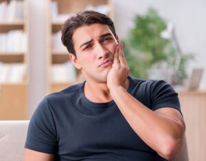 Toothache image - Emergency dentist Kings Langley
